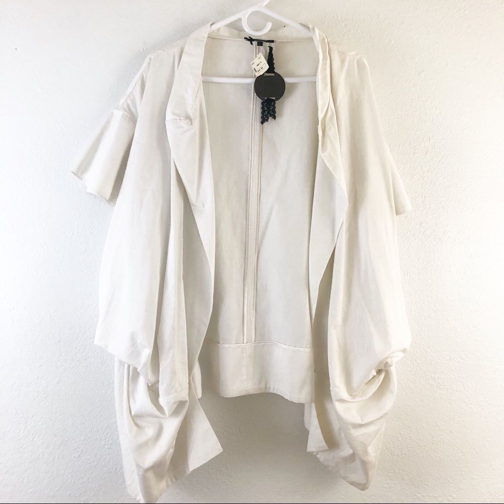 Fumblin foe off White Short sleeve puff pockets blazer size L
